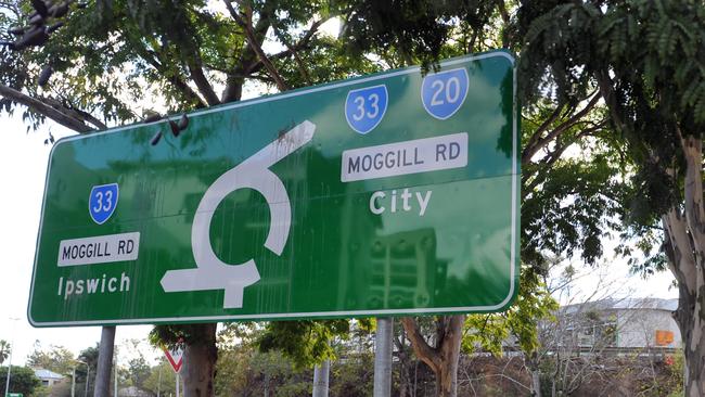 Brisbane City Council has released two preferred designs for the upgrade of Indooroopilly roundabout.