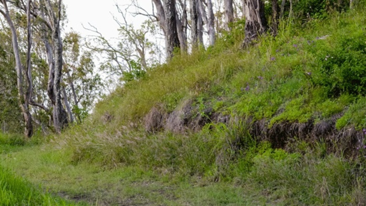 The council will undertake land repairs in the Harvey St area in Toowoomba.