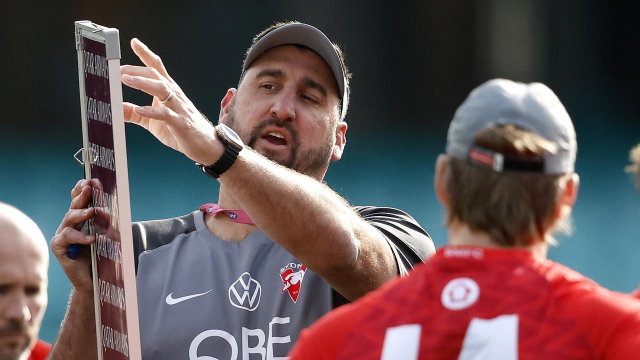 How Dean Cox Went From ‘the Enemy’ To Sydney Swans’ New Coach Replacing ...