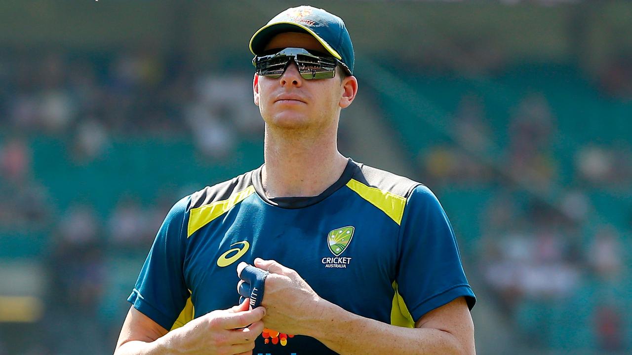 Shane Warne says that Steve Smith should focus on batting and not be reinstated as Australia captain.