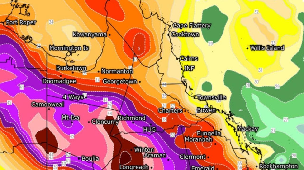 30C at 10.40pm: Horror overnight temps as state swelters ahead of NYE storm threat