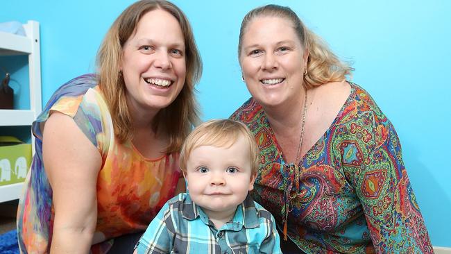 Gold Coast Gets Rainbow Fertility Centre For Gay And Lesbian Community Wanting Ivf Gold Coast 