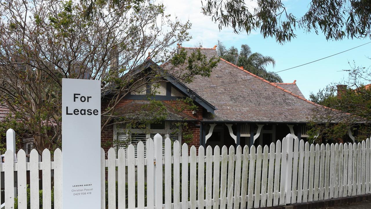 Landlord scolded over request to tenant