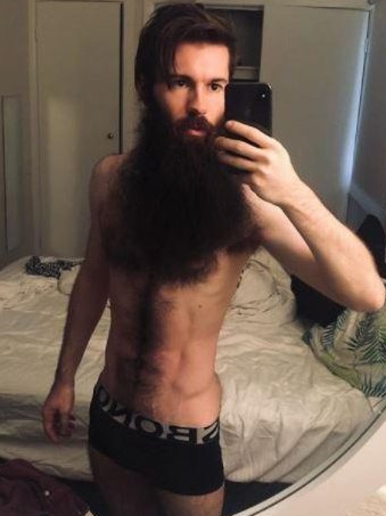 Now THAT’S a beard.