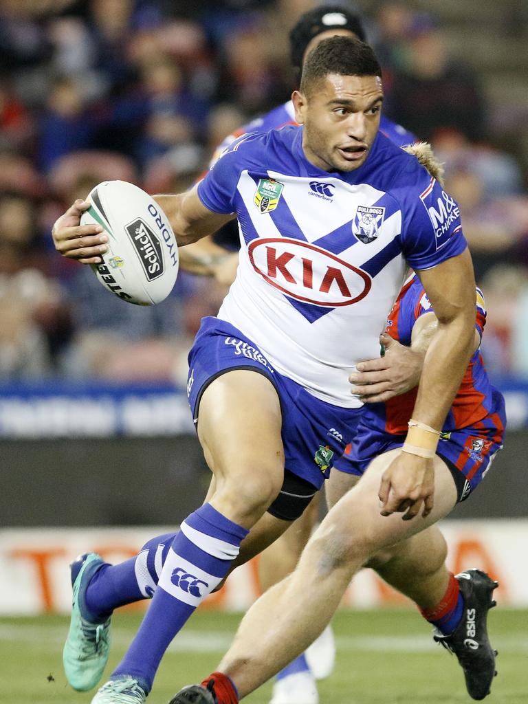 Marcelo Montoya playing for the Bulldogs in 2018. Picture: AAP Image/Darren Pateman