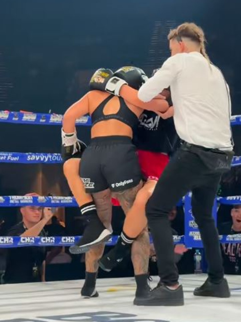 The farcical scenes from Renee Gracie's boxing bout.