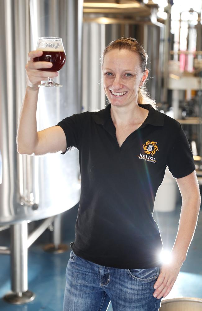 Girls brewing it for themselves | The Courier Mail