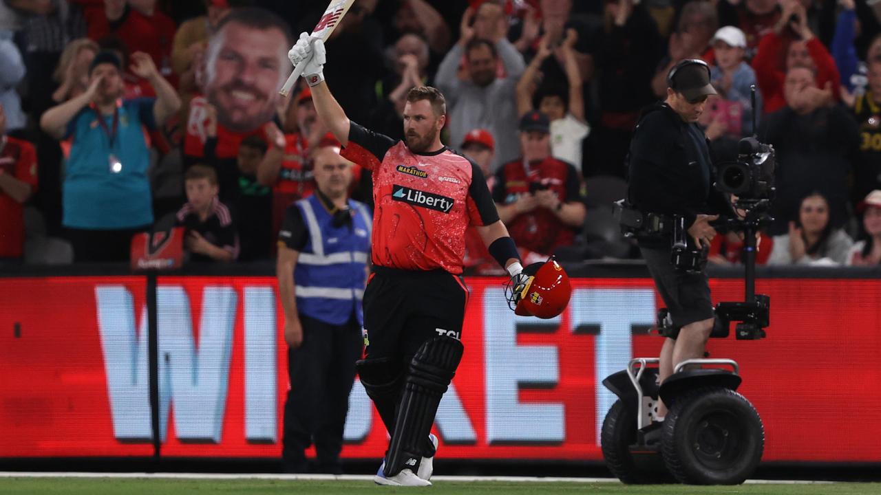 Aaron Finch of the Melbourne Renegades. Photo by Darrian Traynor/Getty Images