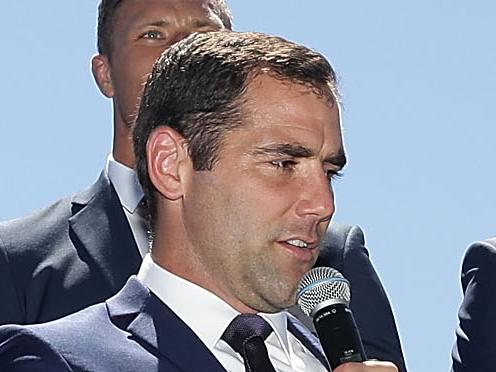 SYDNEY, AUSTRALIA - FEBRUARY 25: Cameron Smith of the Storm speaks on stage during the 2016 NRL Season Launch at Sydney Botanical Gardens on February 25, 2016 in Sydney, Australia. (Photo by Mark Metcalfe/Getty Images)