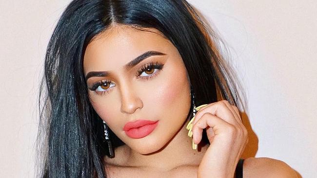 Kylie Jenner Got Lip Fillers At Just 15 After A Boy Made Fun Of Her 3210