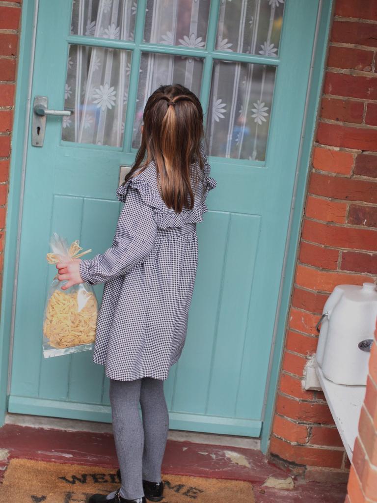 Charlotte can be seen delivering pasta right to people’s doors.