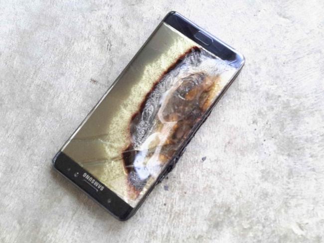 A Samsung Galaxy Note7 that exploded and burnt in Perth. Source: Reddit.com