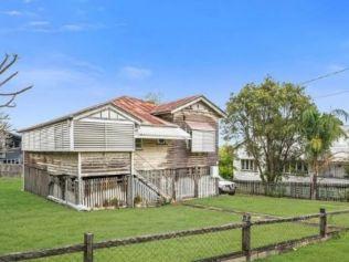 AUCTION BLOG: ‘Unrentable’ house sells for $500K over reserve