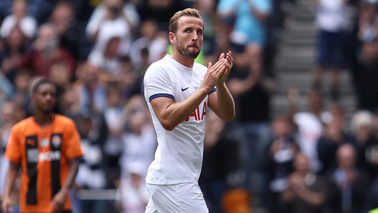 LONDON, ENGLAND - AUGUST 06: Harry Kane of Tottenham Hotspur is substituted after scoring four goal during the pre-season friendly match between Tottenham Hotspur and Shakhtar Donetsk at Tottenham Hotspur Stadium on August 06, 2023 in England. (Photo by Charlie Crowhurst/Getty Images)