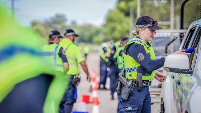 NT Police are investigating a serious crash that injured two men at Coolalinga at 7.40pm, Monday. Picture: NTPFES