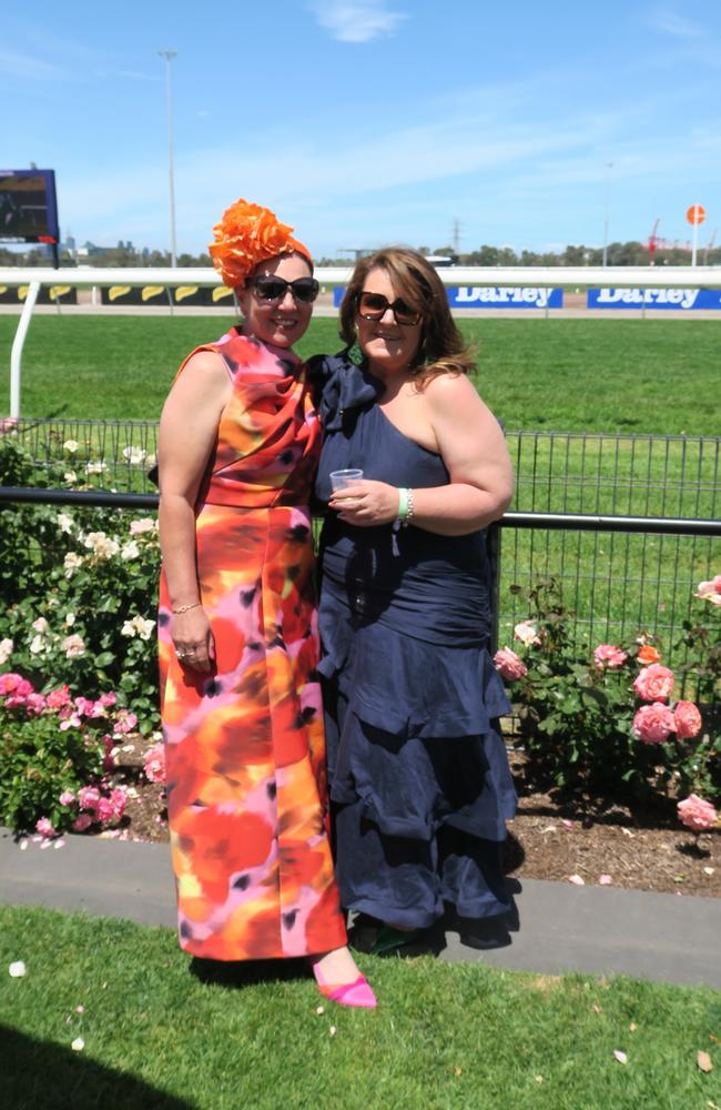 Dani and Serena at the 2024 Crown Oaks Day, held at Flemington Racecourse. Picture: Gemma Scerri