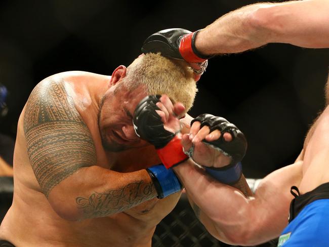 Stipe Miocic says it was the right call to let his fight with Mark Hunt continue