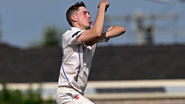 Nathan Beever in action for Keilor. Picture: Andy Brownbill