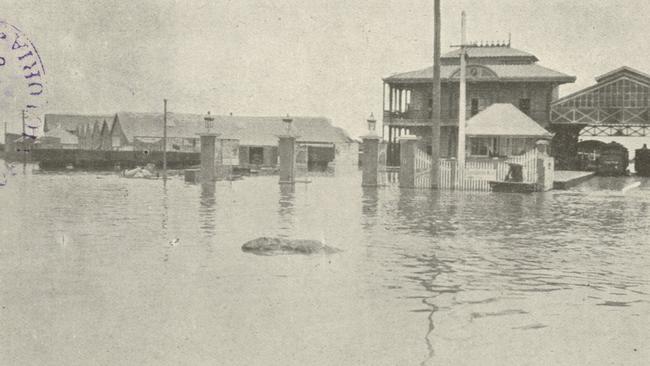 Stanley Street Railway Station in Rockhampton during the 1918 Fitzroy River flood. Photo: Courtesy The State Library of Queensland.