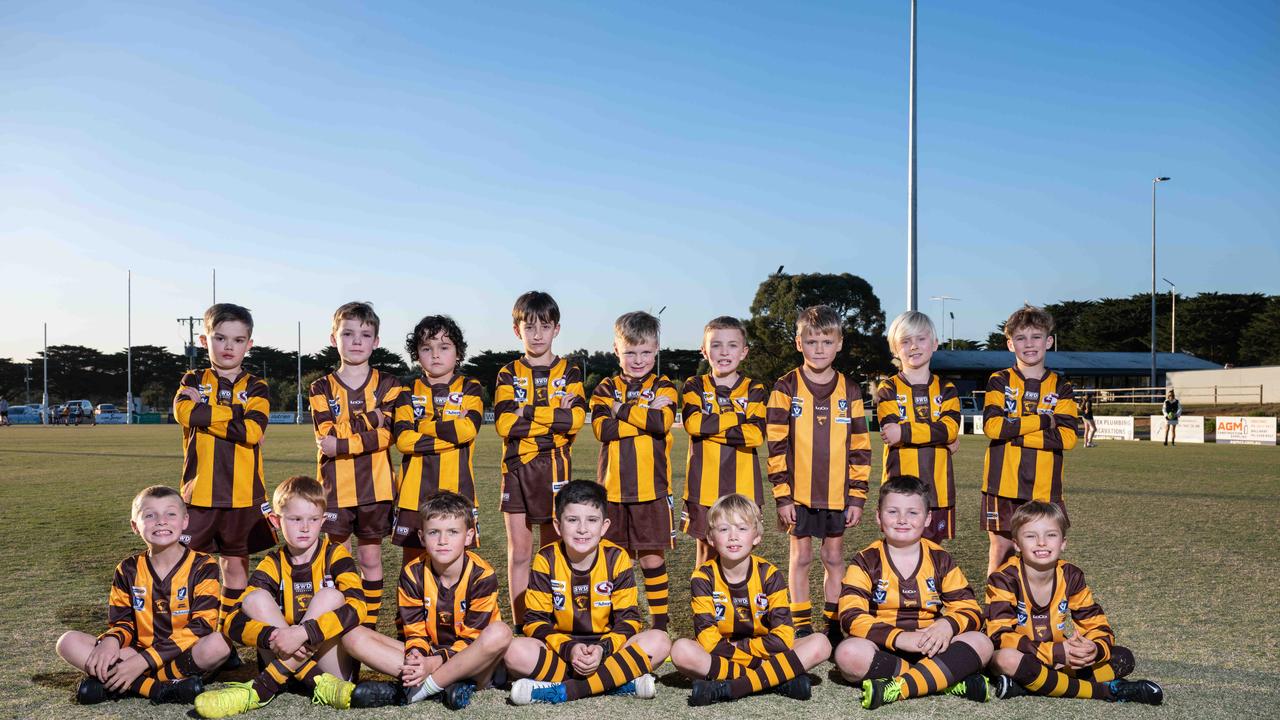 Inverleigh Brumby under-9 football team.