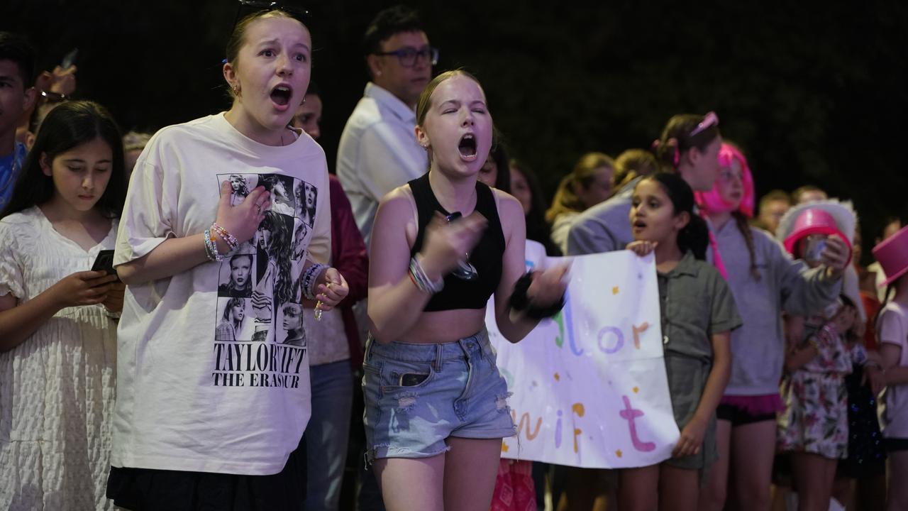 Fans who didn’t get tickets gathered around the MCG for Swift’s second concert in Australia. Picture: NCA NewsWire / Valeriu Campan