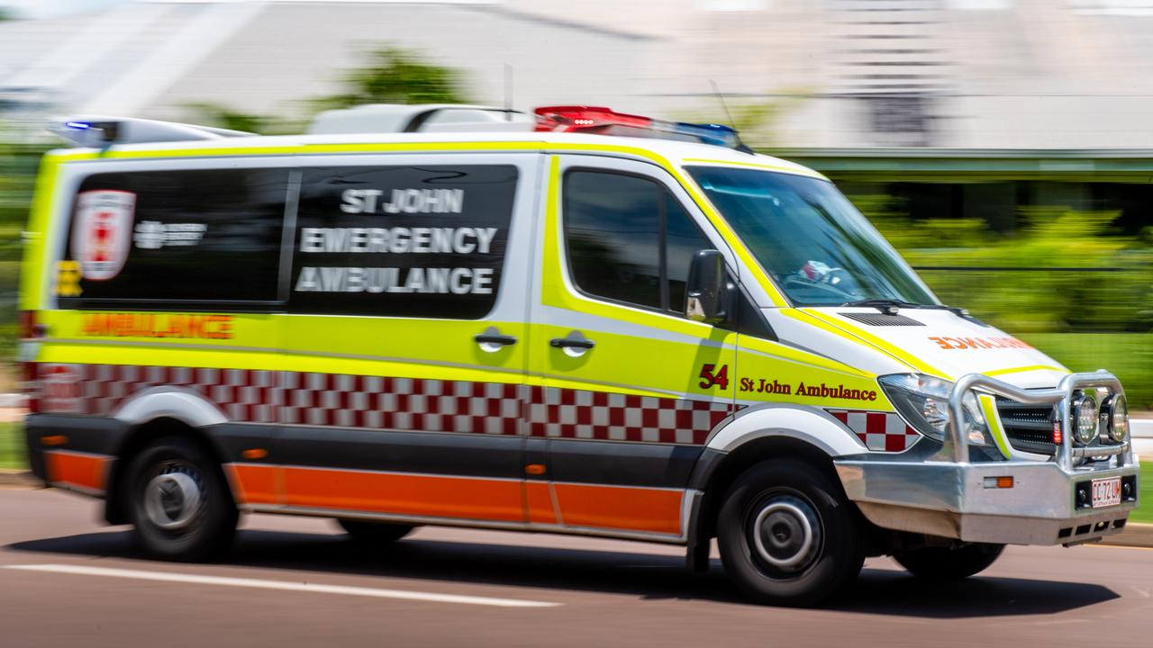 One dead, another in hospital after fatal crash on Arnhem Highway | NT News