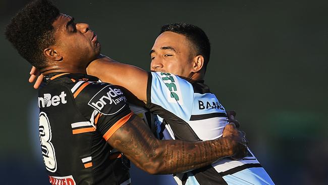 Valentine Holmes sizzled for the Sharks.