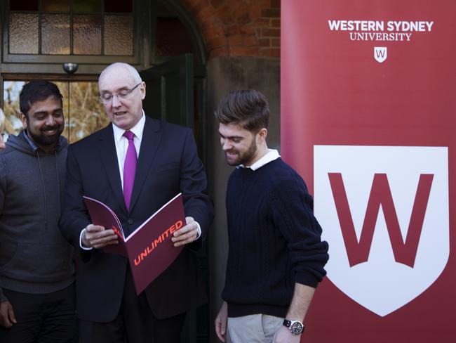 From University of Western Sydney to Western Sydney University.