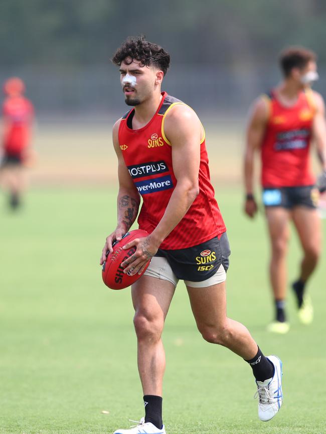 Izak Rankine in action during a Gold Coast Suns AFL training session at Metricon Stadium on December 09, 2019 in Gold Coast, Australia. (Photo by Chris Hyde/AFL Photos/Getty Images)