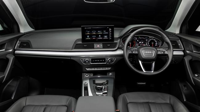 The luxurious interiors of the Q5 35 TDI.