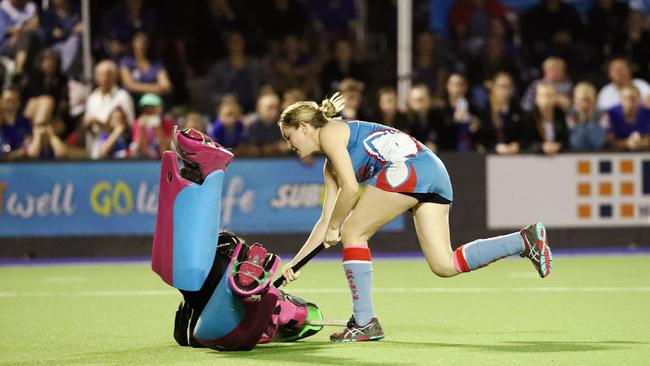 Action from the 2017 Cairns Hockey A Grade Women's grand final match between Souths and Saints. Souths goal keeper Layla Parker stops a goal in the penalty shootout. Picture: BRENDAN RADKE