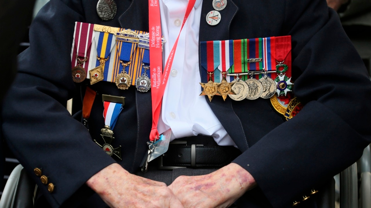 World leaders pay tribute to WWII veterans in D-Day commemorations