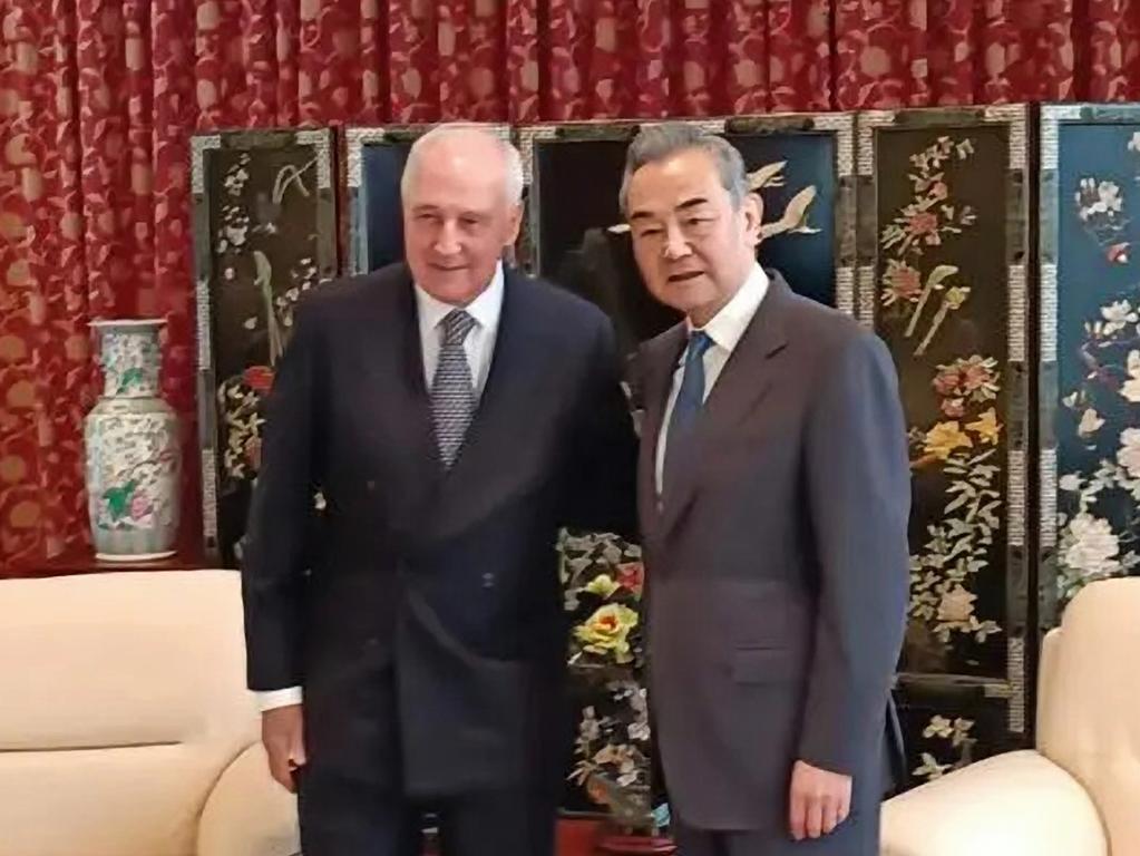 Paul Keating with China’s Foreign Minister Wang Yi in Sydney. Picture: Chinese Ministry of Foreign Affairs