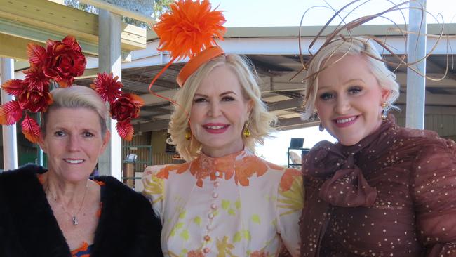 Fashion forward racegoers bedazzled the Nanango Race Club on Saturday afternoon, putting their most dazzling feet forward.