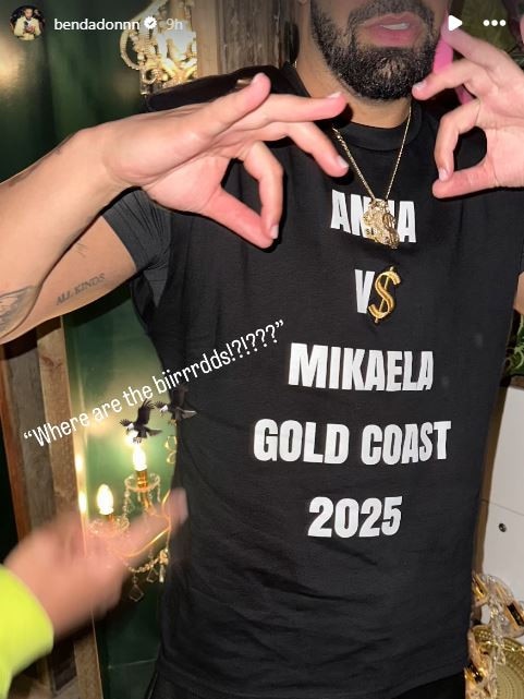 Rapper Drake’s shirt highlighting the Anna Paul and Mikaela Testa feud. Picture: Instagram/@brendadonnn