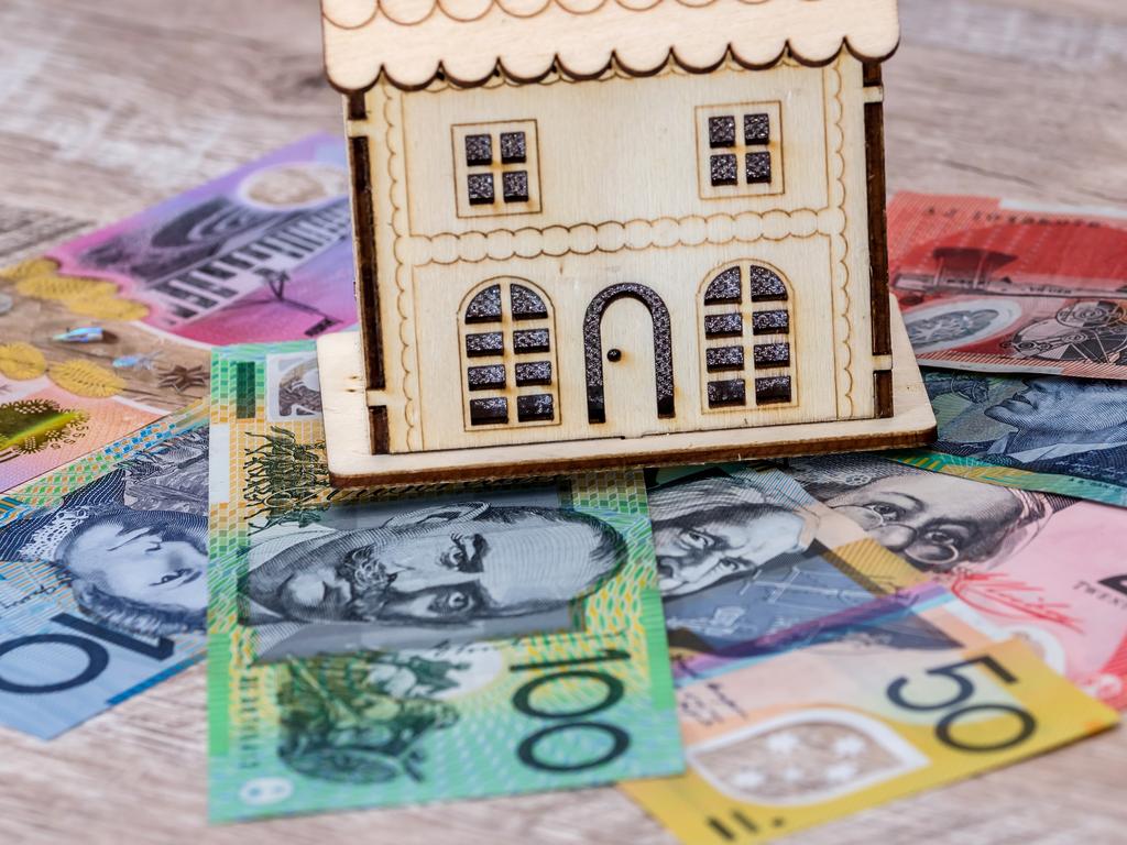 Sydney house prices continue to outperform units.