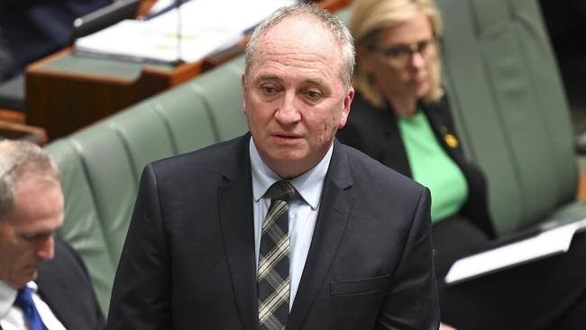 Barnaby Joyce weighed in on the row, warning that if Mr Albanese personally solicited the freebies it would put in a whole new category. Picture: NewsWire / Martin Ollman