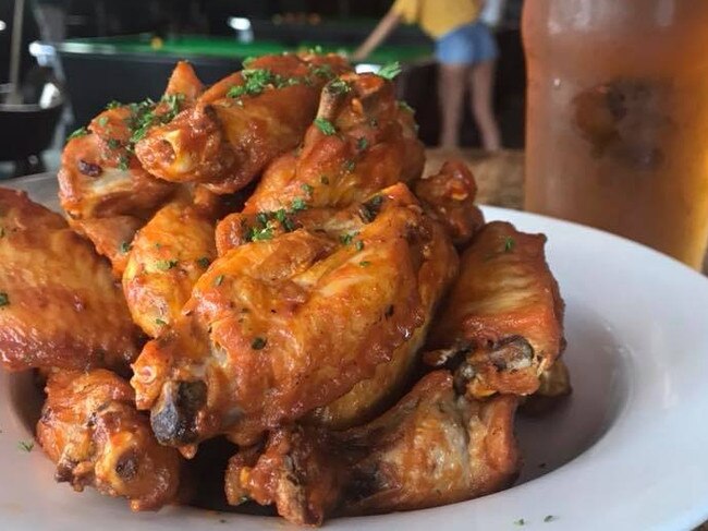 Waxy's Surfers Paradise also serves a $10 chicken wing deal. 