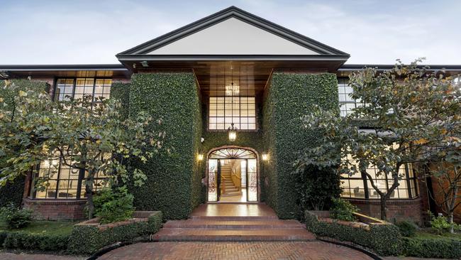 5 Grosvenor Court, Toorak, is a six-bedroom house set on of 1636sq m.