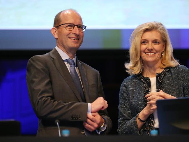 AMP CEO Craig Mellor stands on stage  with Chairman Catherine Brenner before their AGM in Sydney, Thursday, May 11, 2017. (AAP Image/David Moir) NO ARCHIVING