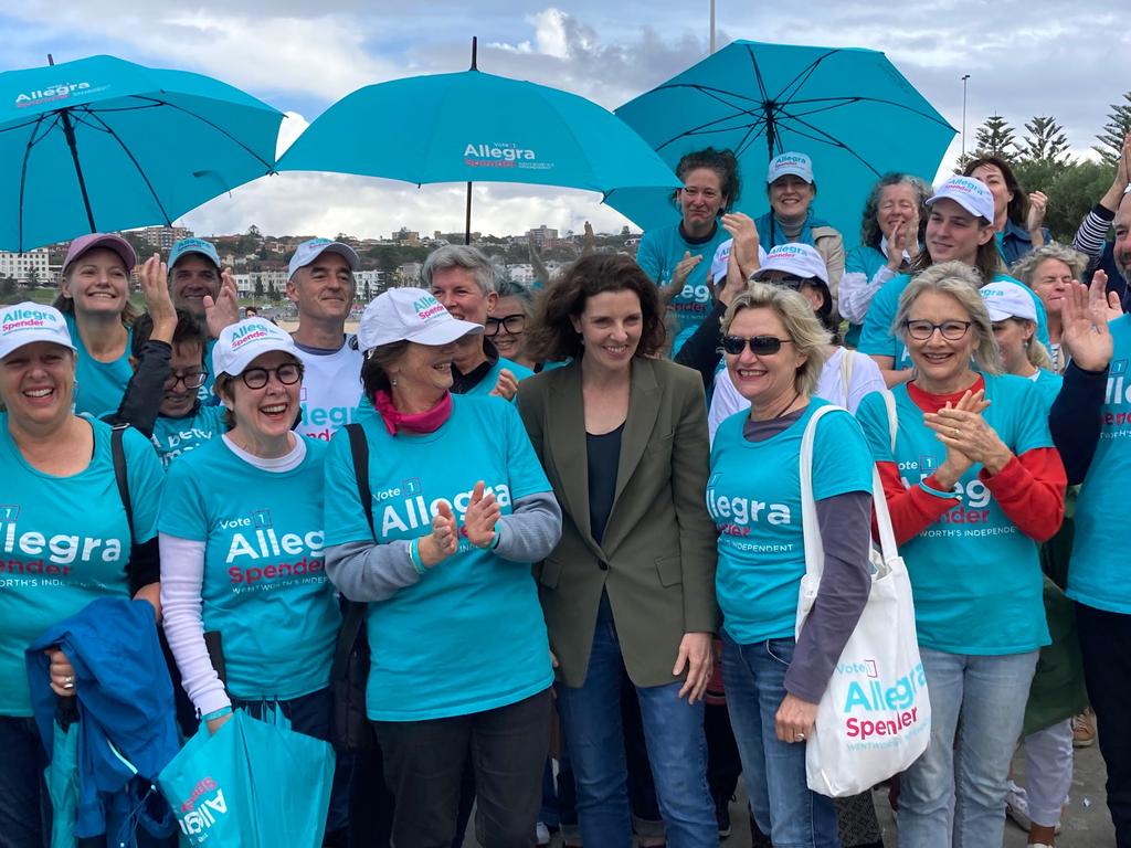 Independent Allegra Spender celebrates her election win with supporters at Bondi Beach on Sunday morning. Picture: David Barwell