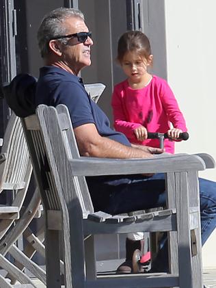 Mel Gibson and daughter Lucia spotted in Sydney | Daily Telegraph