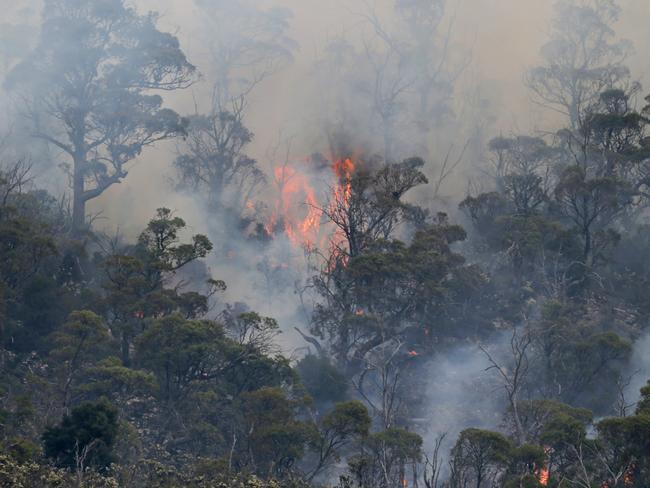 Back burning and fuel reduction burns around Great Lake. Picture: PATRICK GEE