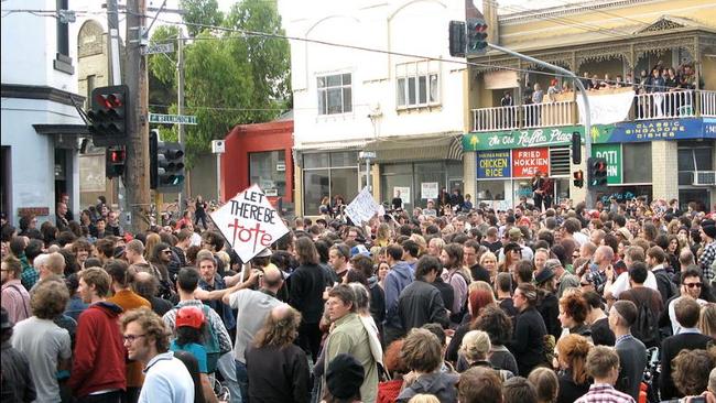 A crowd gathers outside The Tote Hotel during a previous campaign to save it a number of years ago. Picture: Wikipedia