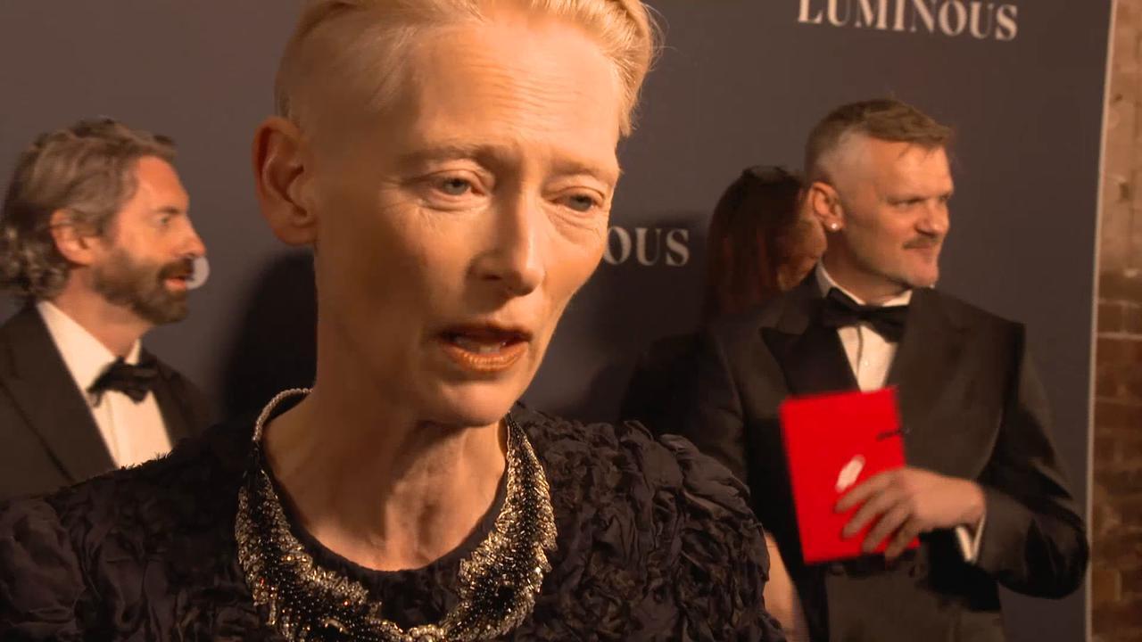 Tilda Swinton's Hilarious Response To Huge Standing Ovation