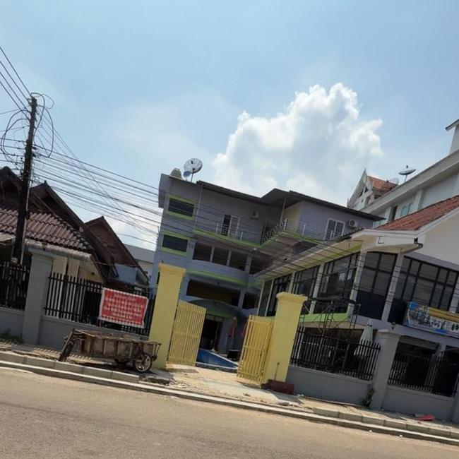 An image of the Nana Backpackers taken in May. The backpackers is closed for renovations and signage has been taken down.