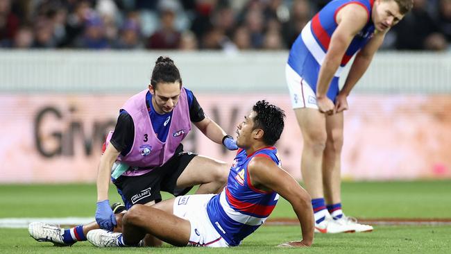 Lin Jong hurt his hamstring early in the clash against the Giants. Picture: Cameron Spencer/Getty Images