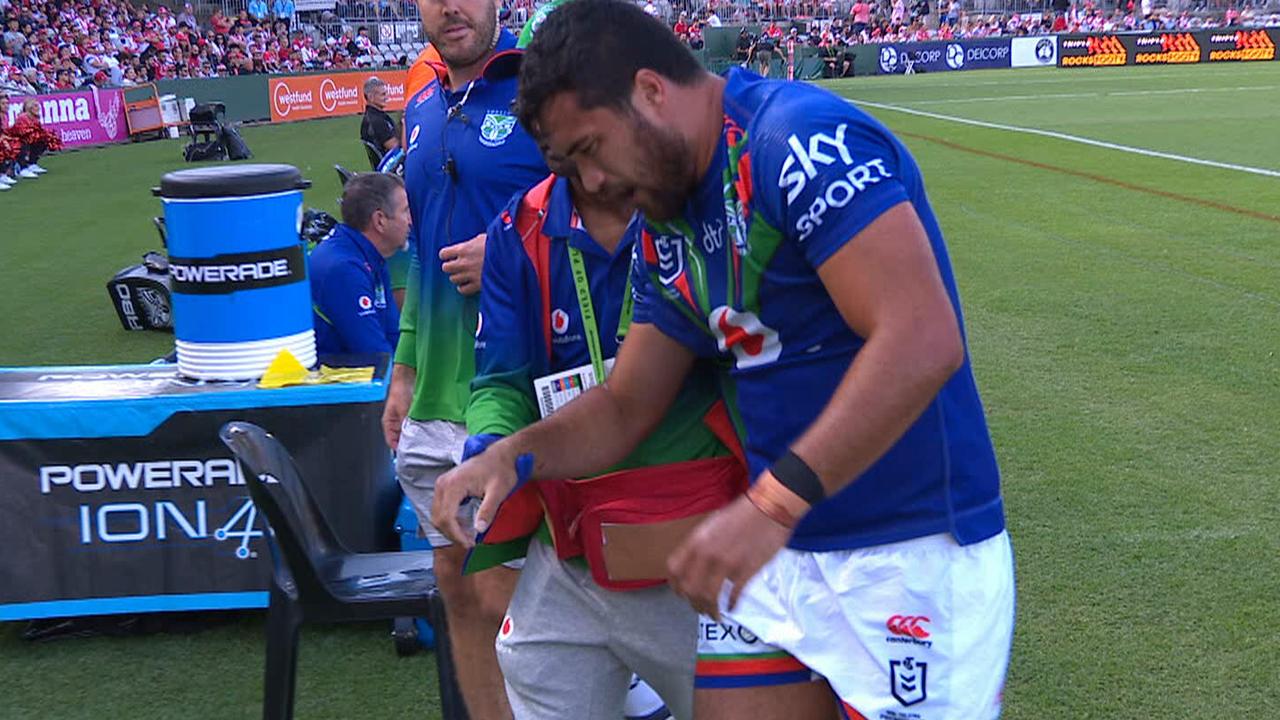 Peta Hiku suffered an arm injury against the Dragons.