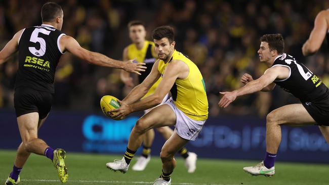 Richmond smashed the Saints at stoppages on Thursday night. Picture: Michael Klein