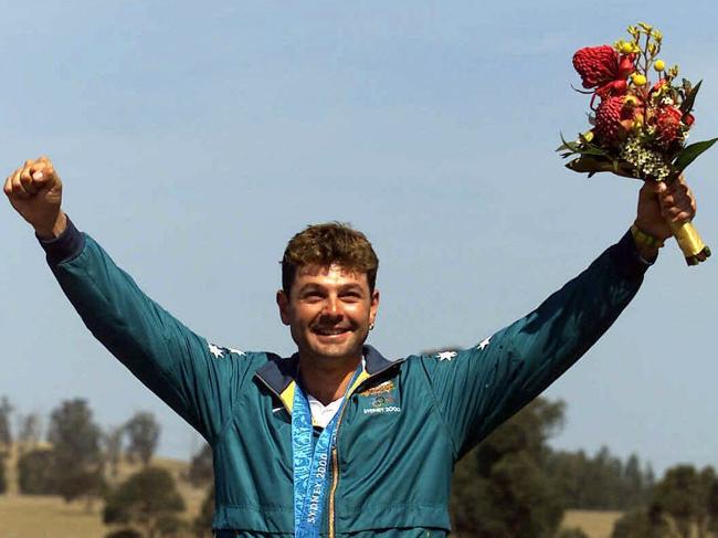 Michael Diamond on the podium at the Sydney Olympics.